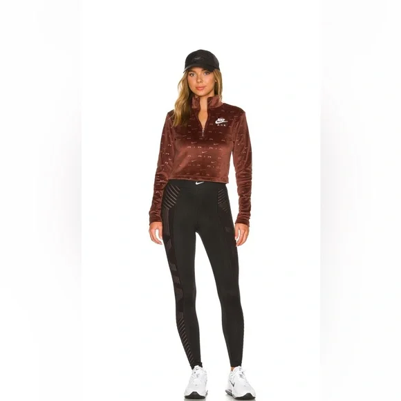 Nike air velour top 🆕 - Picture 8 of 10